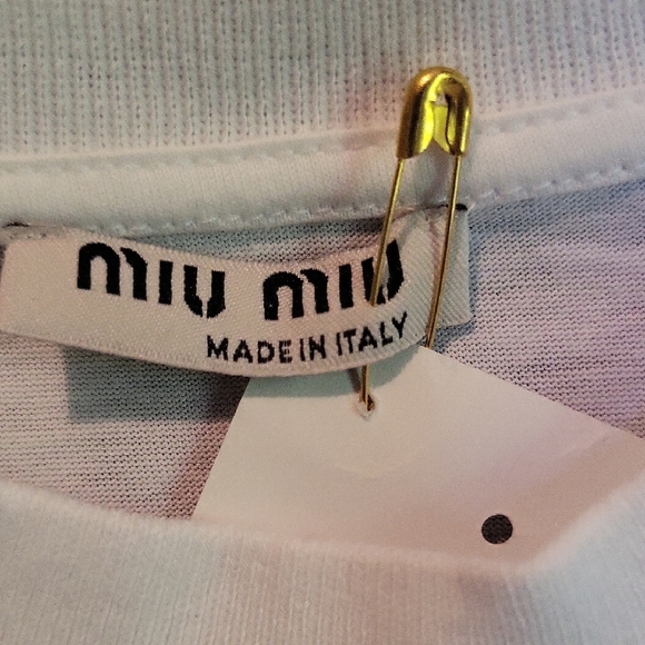 Miu Miu White Tee with Gold Pin Detail - Picture 2 of 6